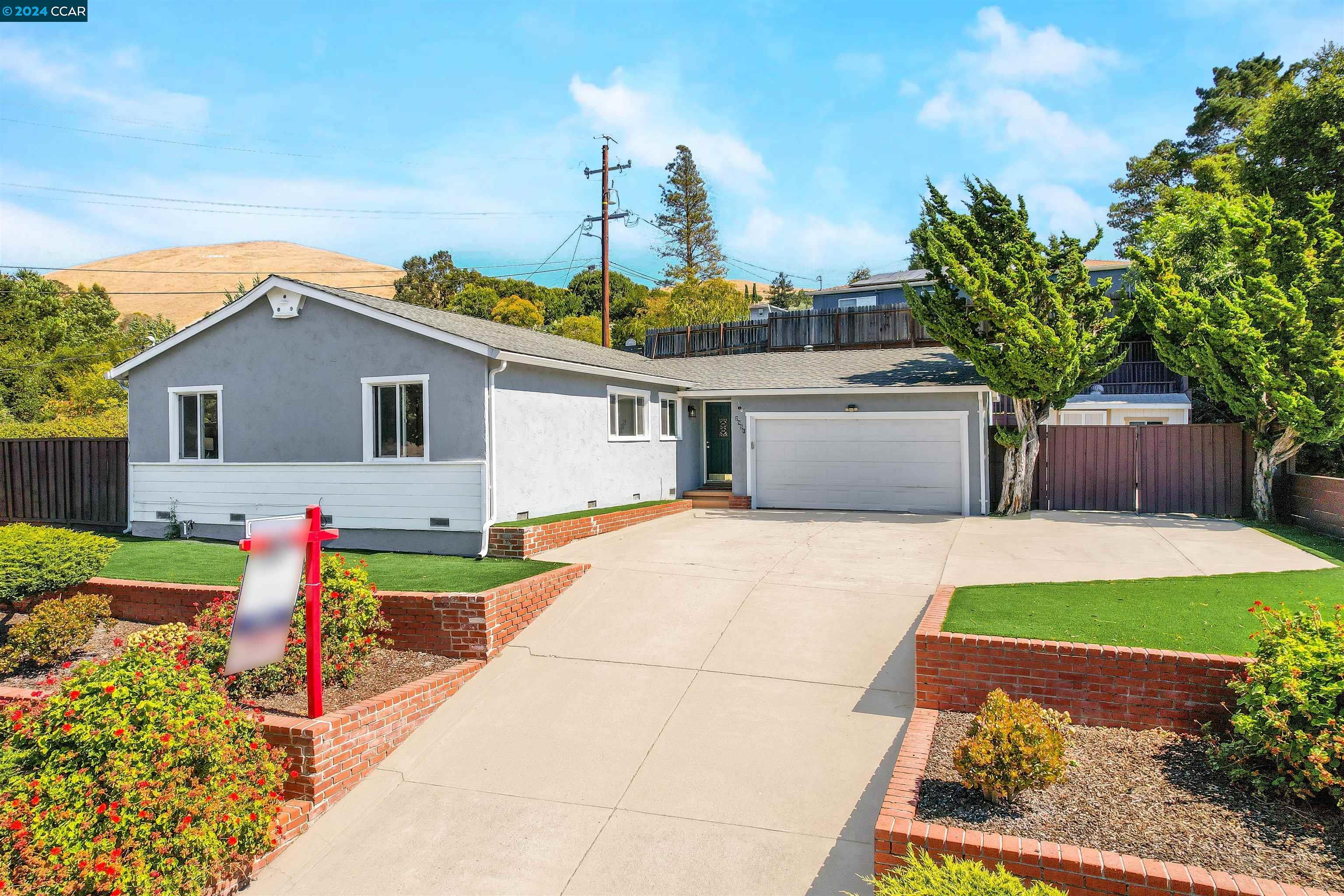 2951 Estates Ave, 41072530, Pinole, Detached,  for sale, Jaime Tijero, RE/MAX Regency